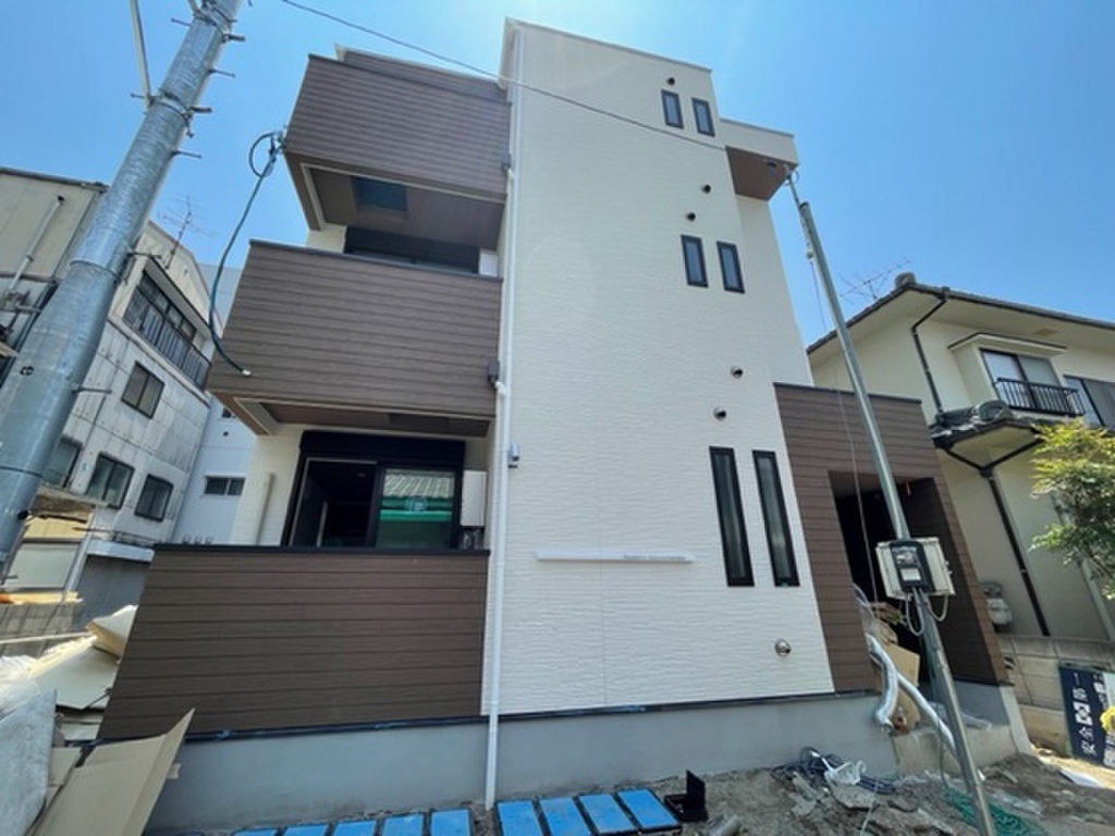 海田市駅まで徒歩２分！人気エリア海田の築浅1LDK物件！！