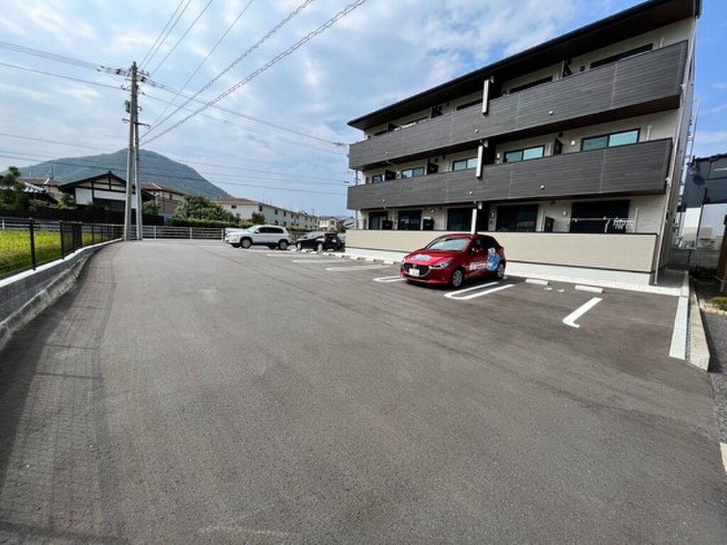 (19/25) 外観 (19/25) 外観