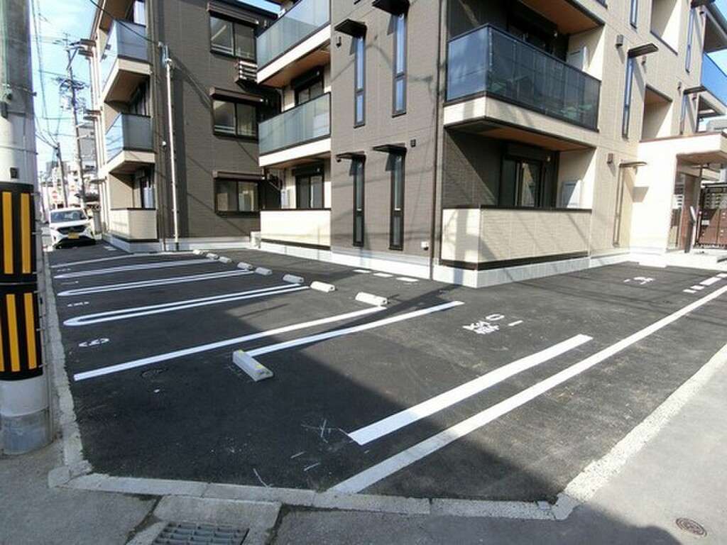 (2/10) 外観 (2/10) 外観