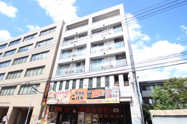 White楽々園