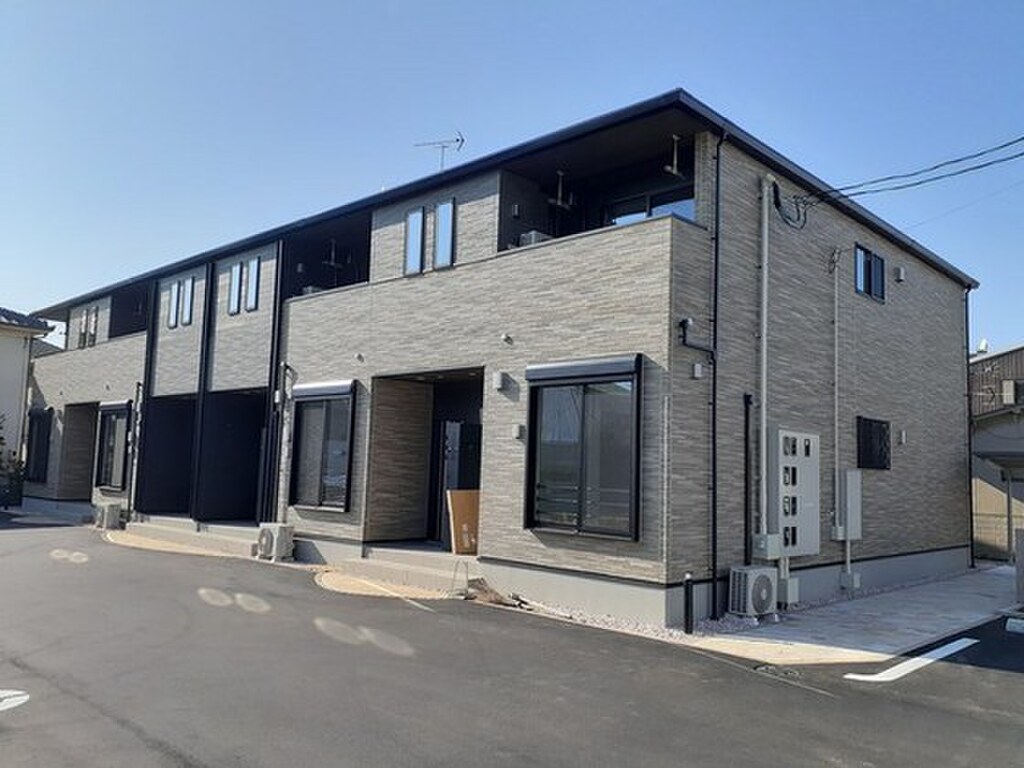 2024年1月完成　宅配ボックス付き　ネット使用料無料