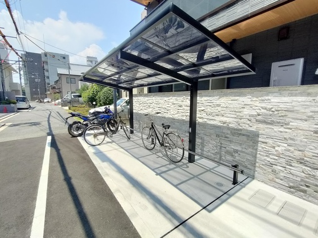 (3/8) 外観 (3/8) 外観