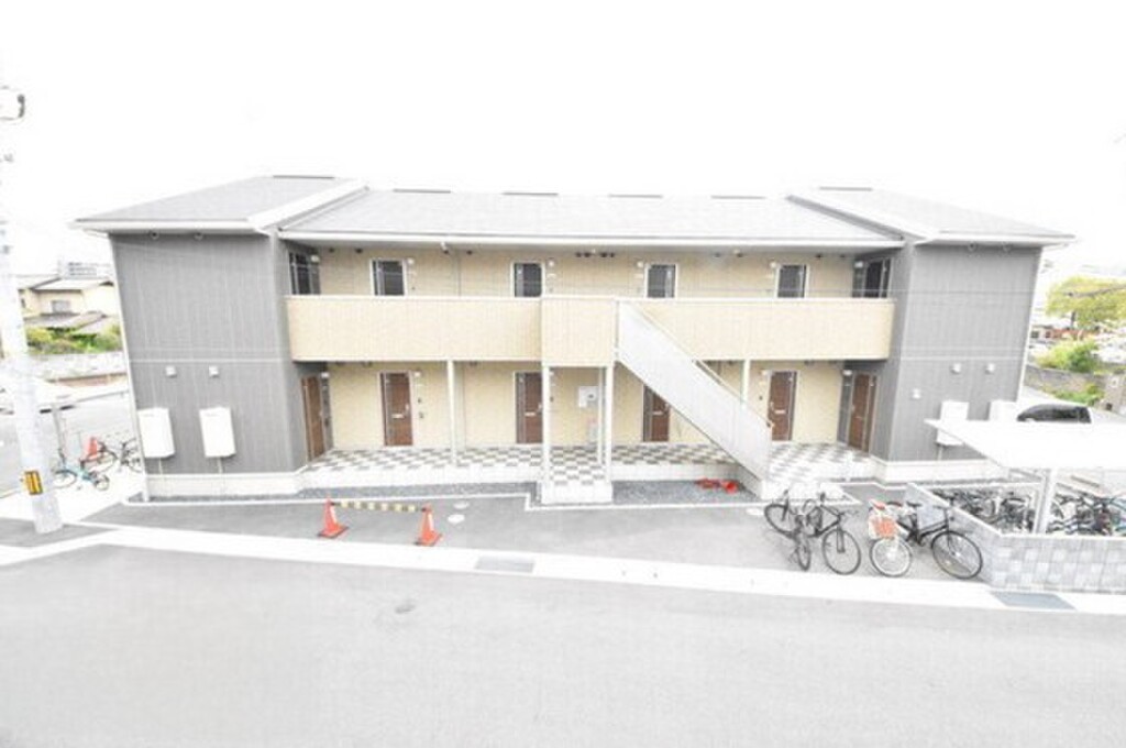 法界院駅徒歩7分　ネット使用無料　3口IHコンロ付き