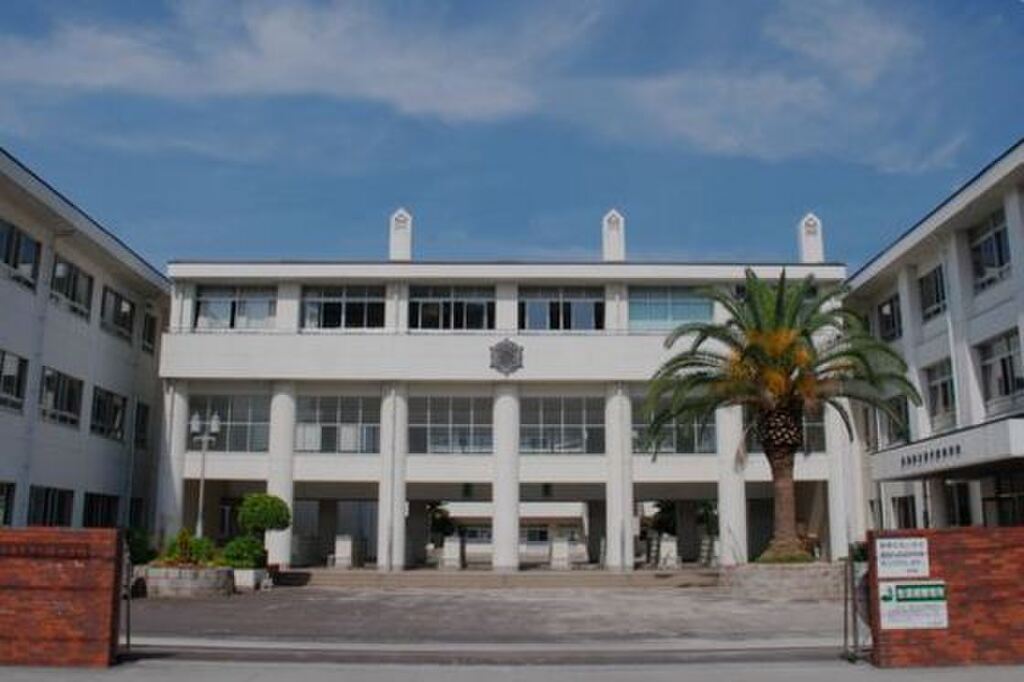 (16/23) 小学校 (16/23) 小学校