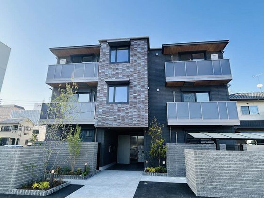 大元駅徒歩13分　オートロック　宅配ボックス付き