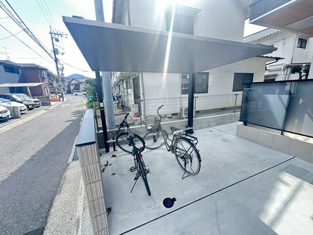 (4/12) 外観