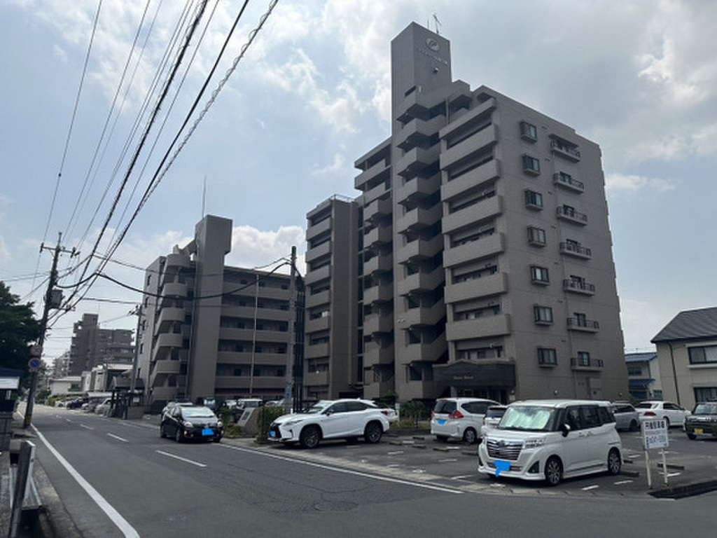 大元駅徒歩8分　オートロック　3口IHコンロ付き