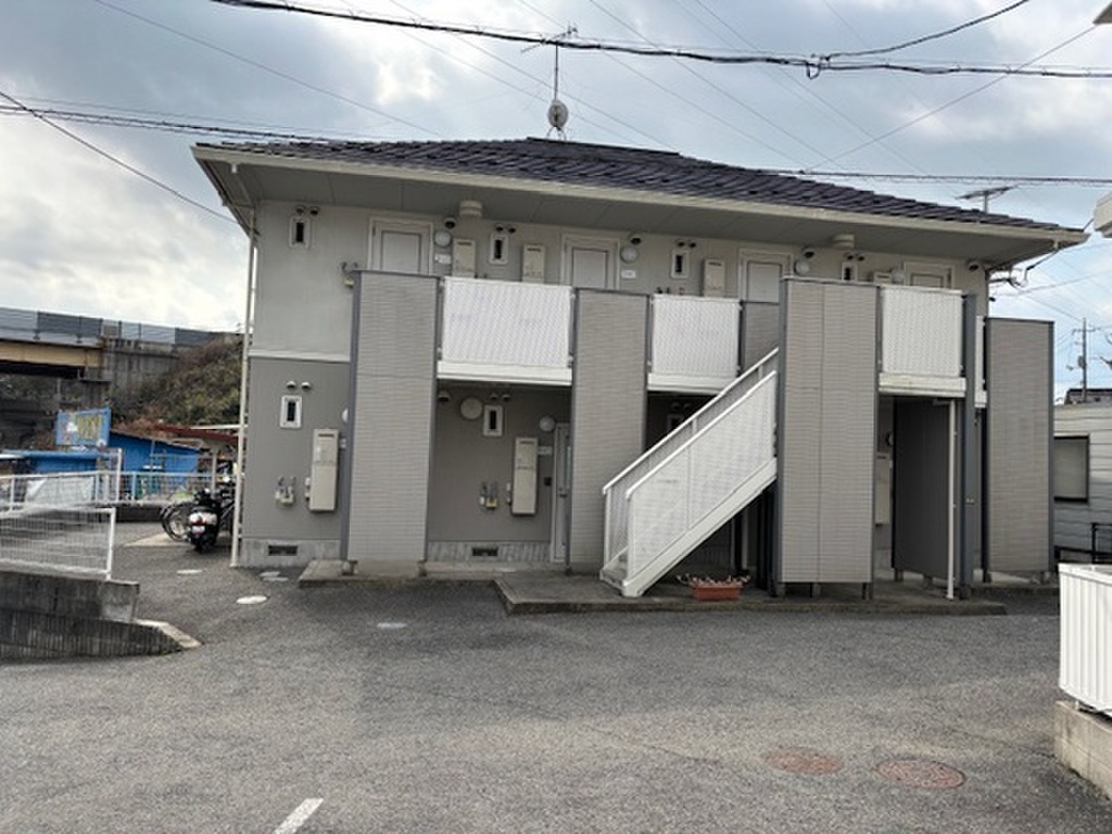 ☆学生大人気の大塚エリア☆駅徒歩５分☆ネット無料の単身物件！！