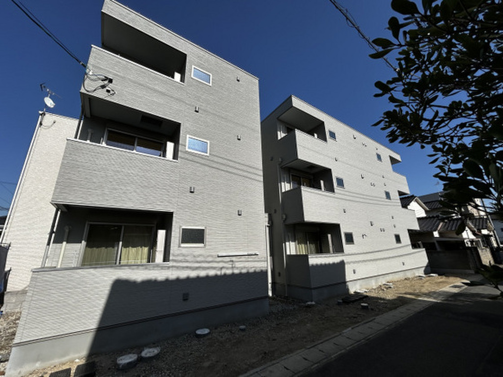 備前三門駅徒歩９分　2025年5月完成　オートロック付き