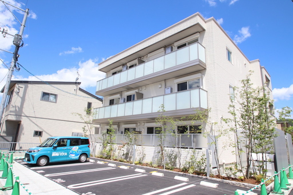 2025年8月完成予定　オートロック　宅配ボックス付き