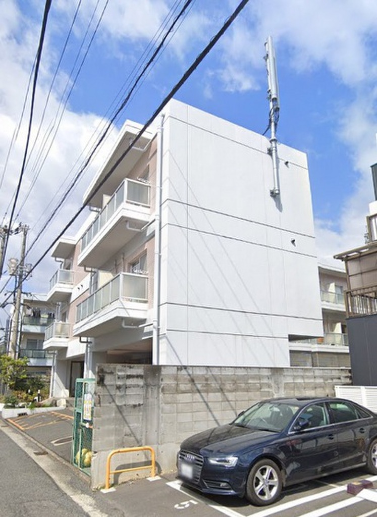 女性専用マンション　ネット無料　オートロック付物件です。