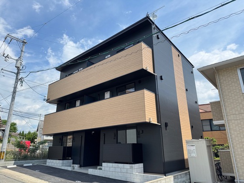 〈快適スタートに〉ネット無料！スタイリッシュ1LDK