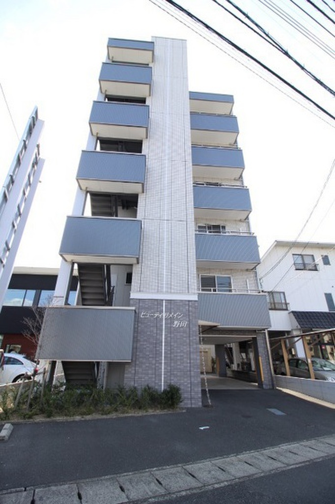 オートロック　宅配ボックス付き　ネット使用料無料