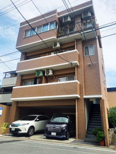 Fビル