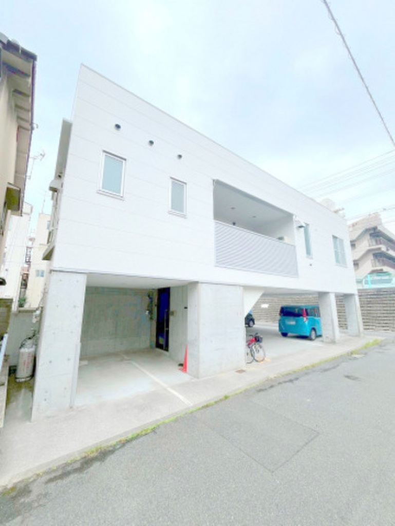 ◇南区宇品◇人気設備充実◇バイク置き場あり◇広々バルコニー◇