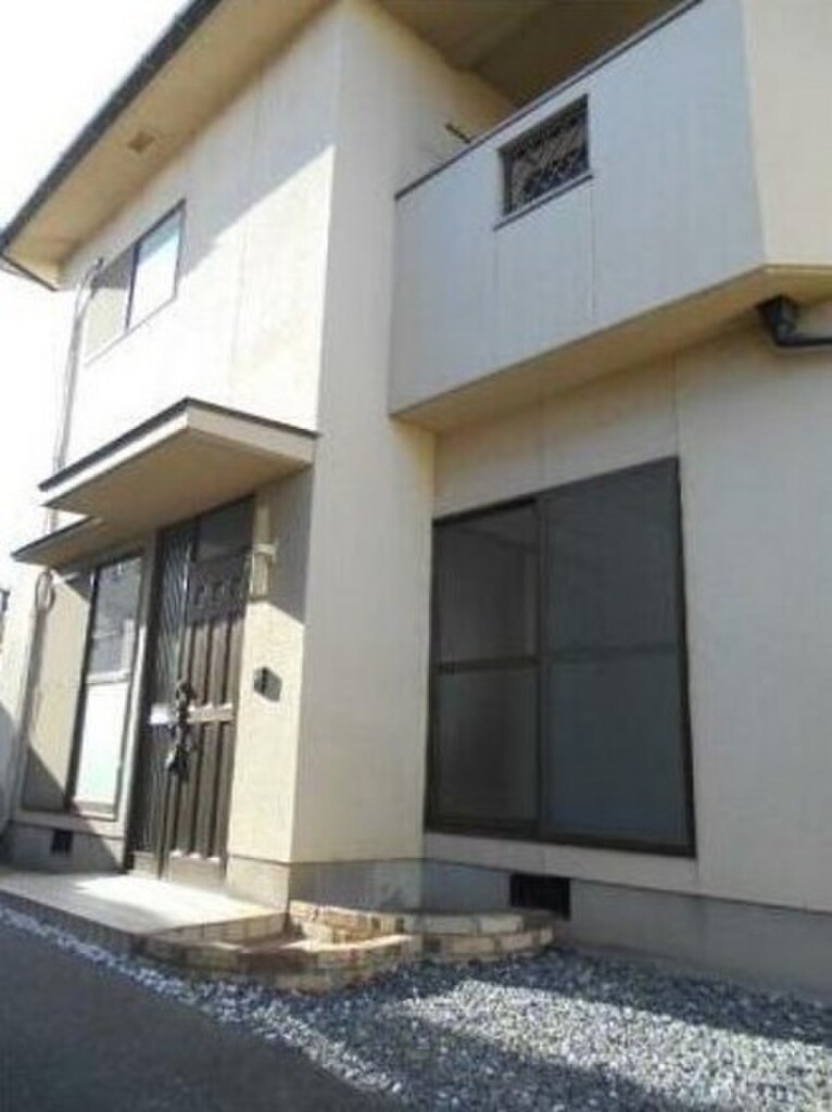 備前西市駅徒歩9分　ペット飼育可能　駐車場縦列２台無料