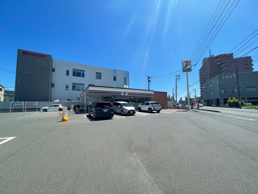 (33/34) コンビニ (33/34) コンビニ