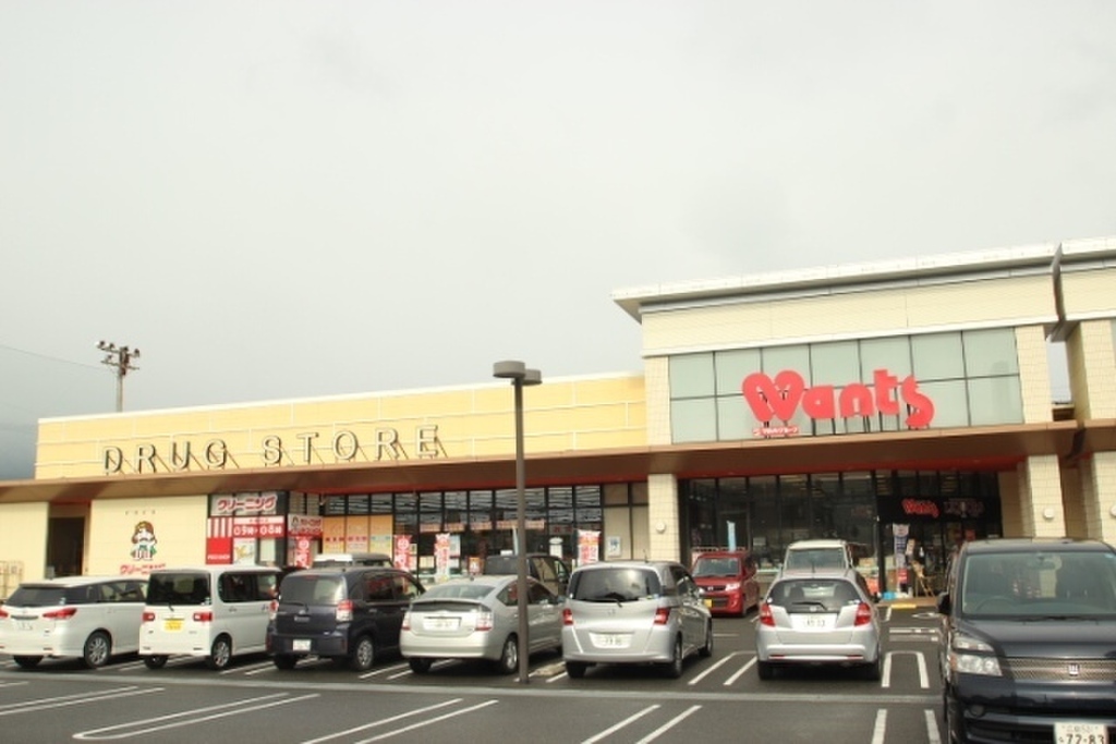 (24/28) ドラッグストア (24/28) ドラッグストア