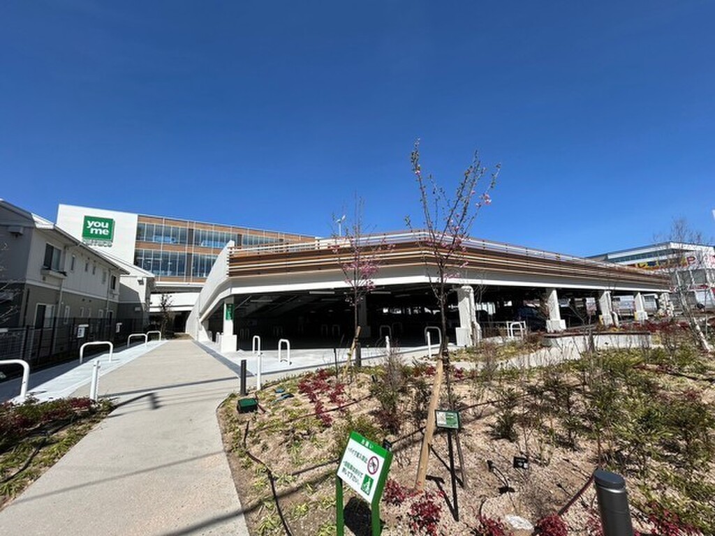 (19/24) ショッピングセンター