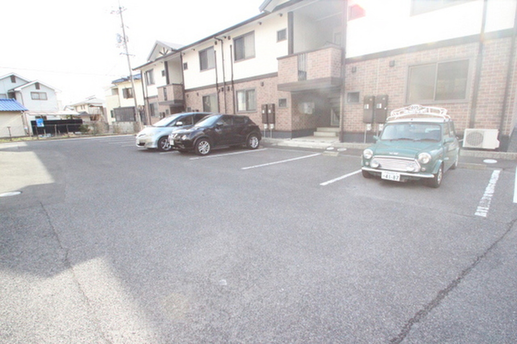 メゾンプリネール B棟