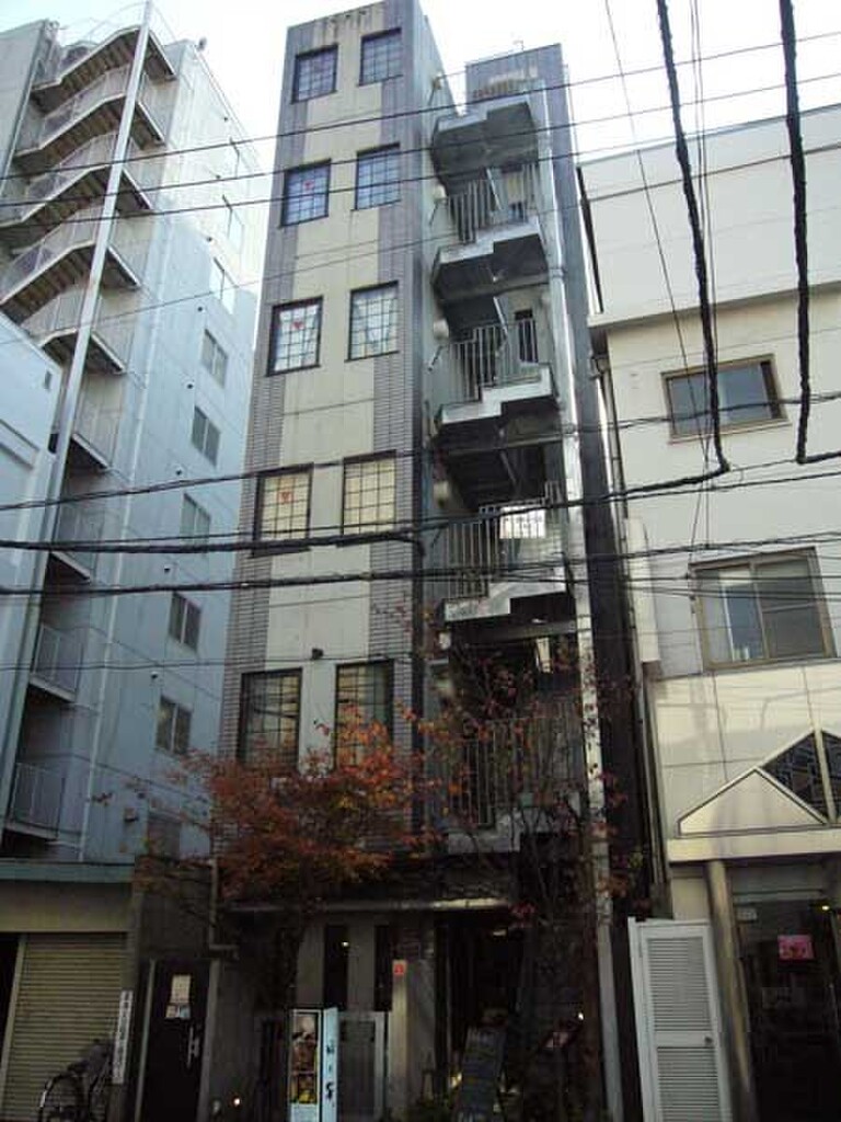 エールマンスリー紙屋町 1K 外観