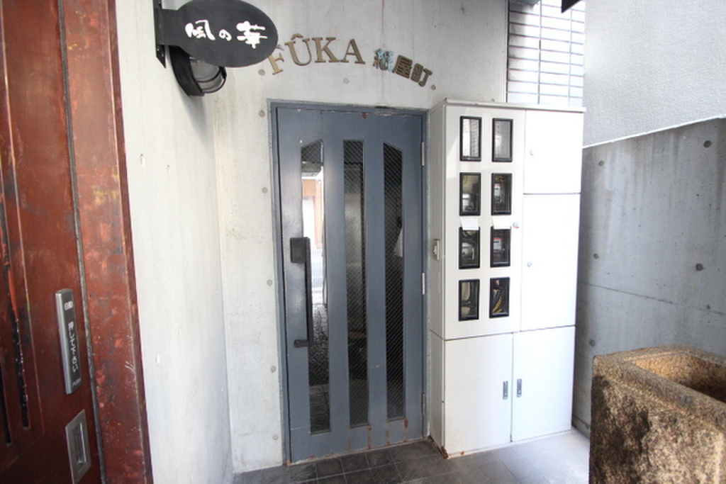 エールマンスリー紙屋町 1K 外観