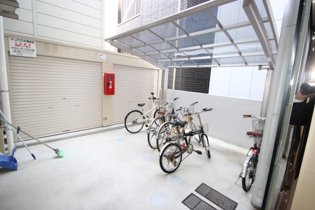 エールマンスリー横川 壱番館 1LDK 駐輪場 エールマンスリー横川 壱番館 1LDK 駐輪場