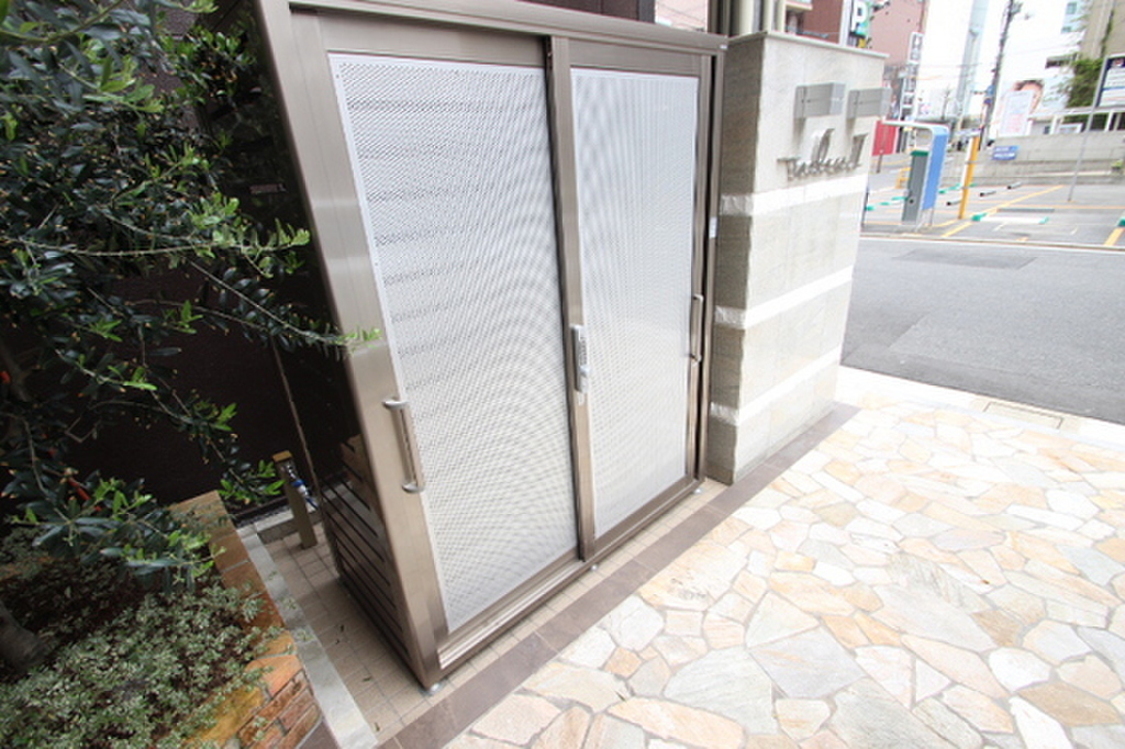 エールマンスリー広島駅 1K 外観